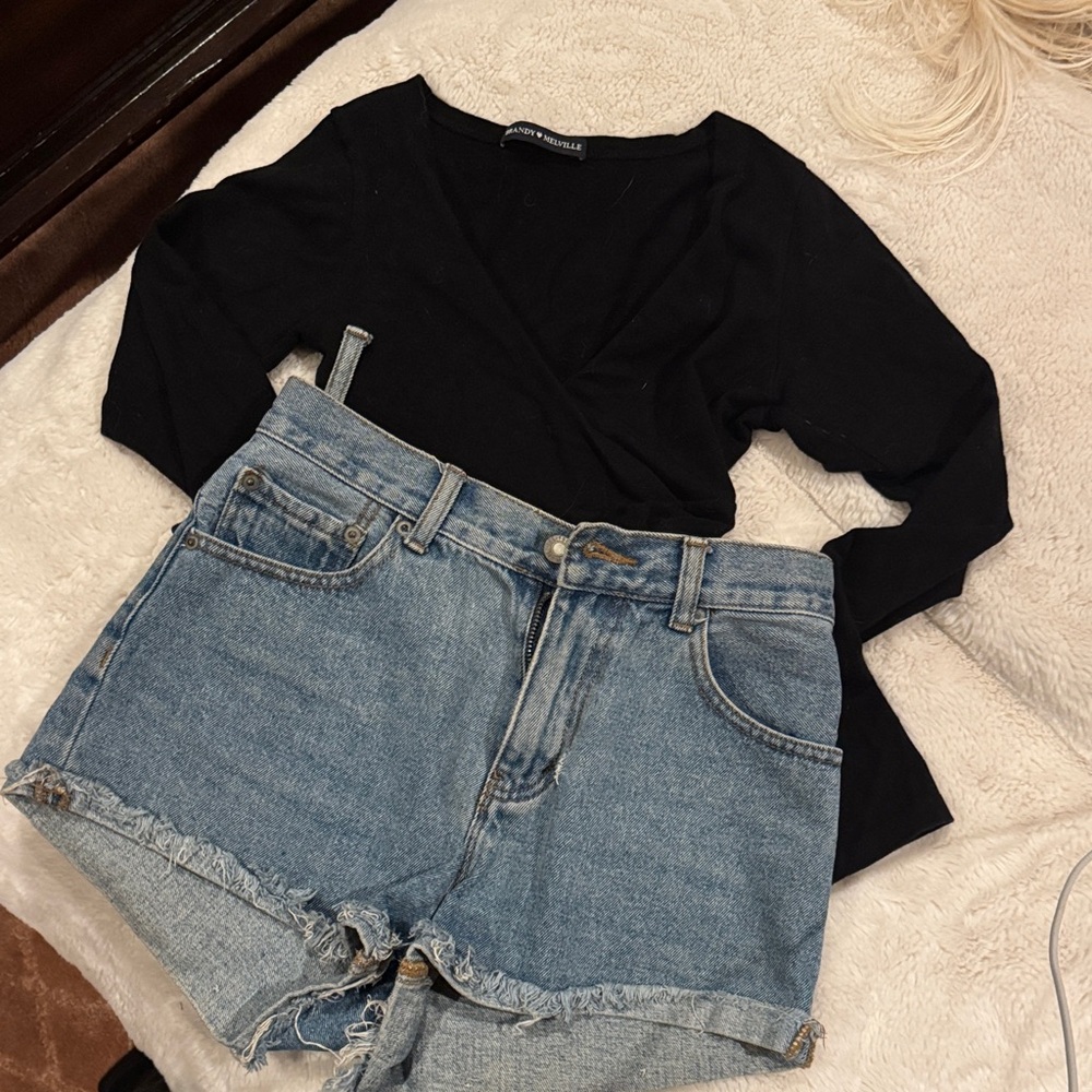 Brandy Melville Black V-Neck Crop Top PLUS JEANS SHORTS FOR FREE